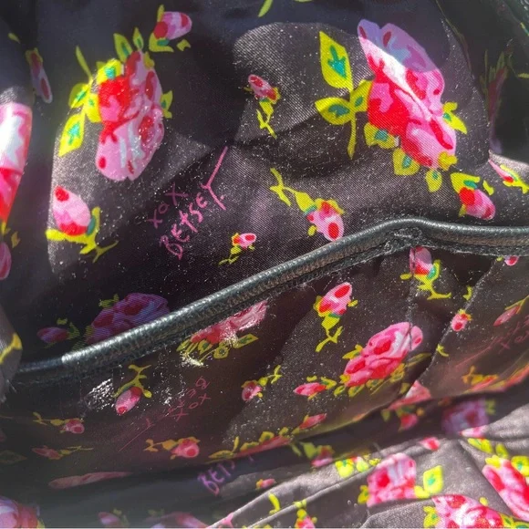 Betsey Johnson Black and White Satchel with Striking Design - Picture 9 of 11